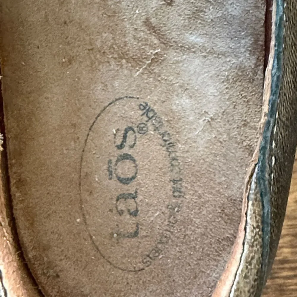 Taos Footwear step out